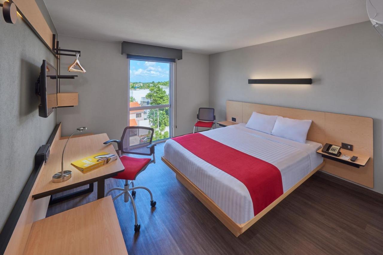City Express By Marriott Merida Exterior photo