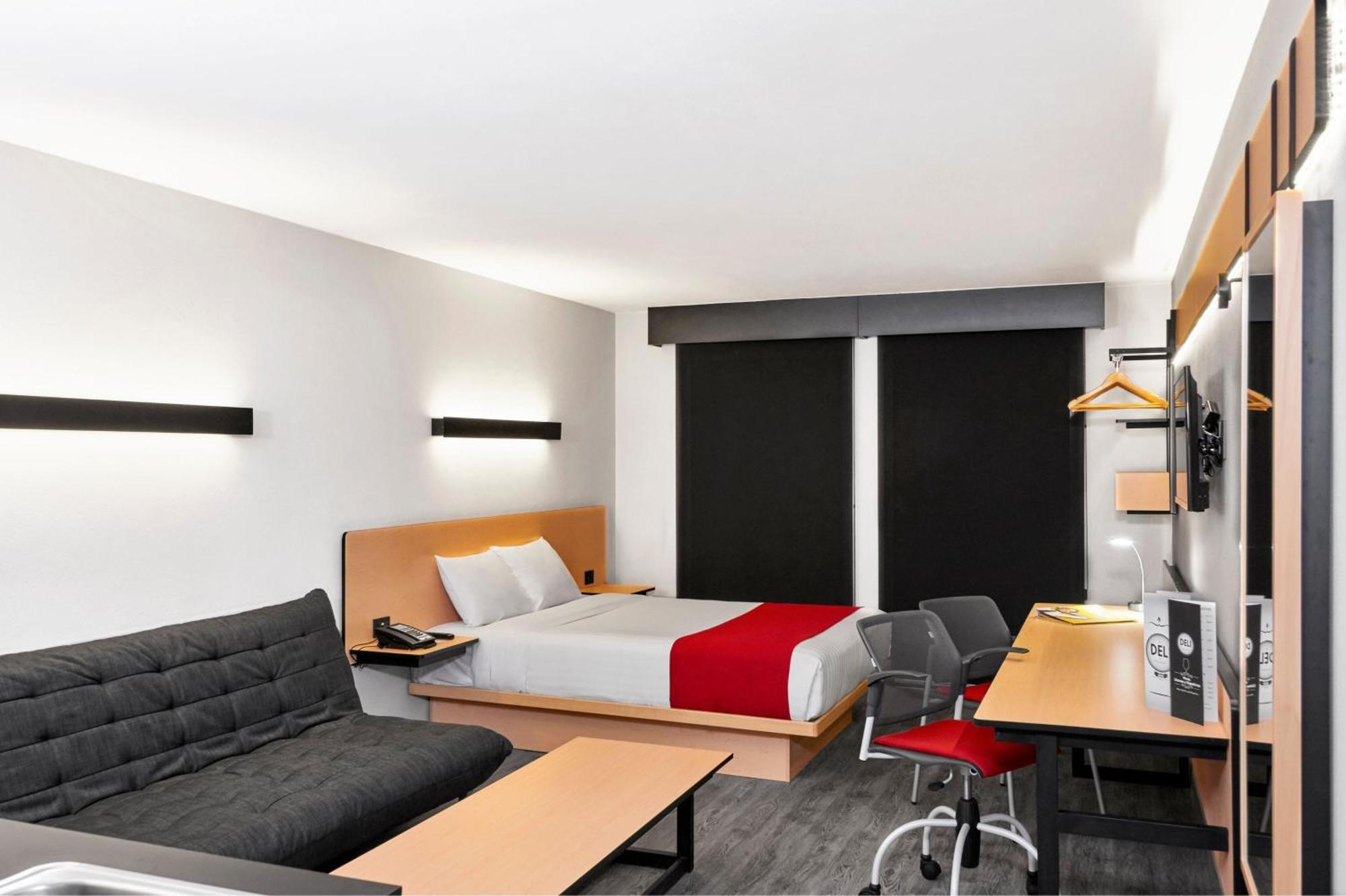 City Express By Marriott Merida Exterior photo